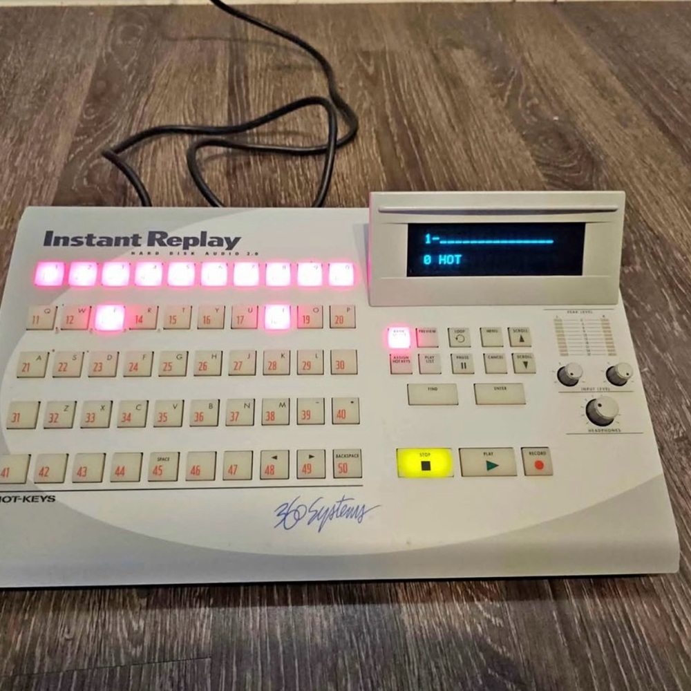 Instant Replay Audio Controller - White